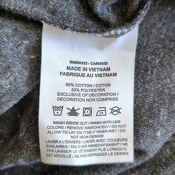 Nike Womens Medium Hooded Long Sleeve Shirt Gray Activewear Athleisure Sporty - Picture 8 of 8